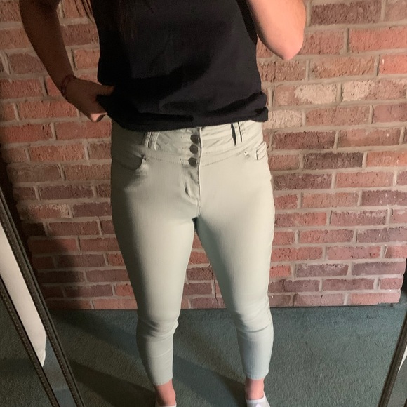 Pants - Picture 2 of 8